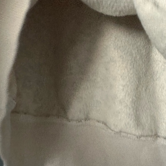 H&M Leopard Soft Crewneck - Size Medium - Picture 7 of 7